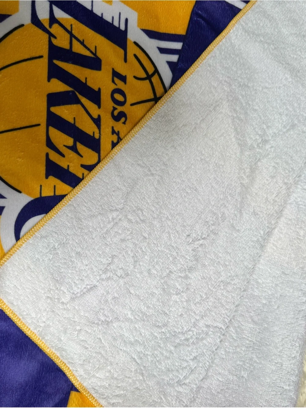 Large Lakers Striped beach towel